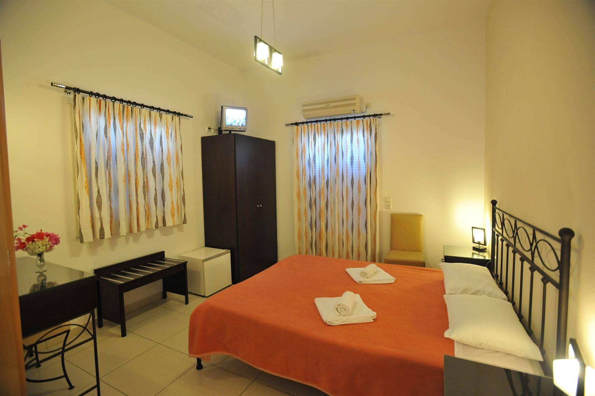 Stelios Place Περίσσα Εξωτερικό φωτογραφία