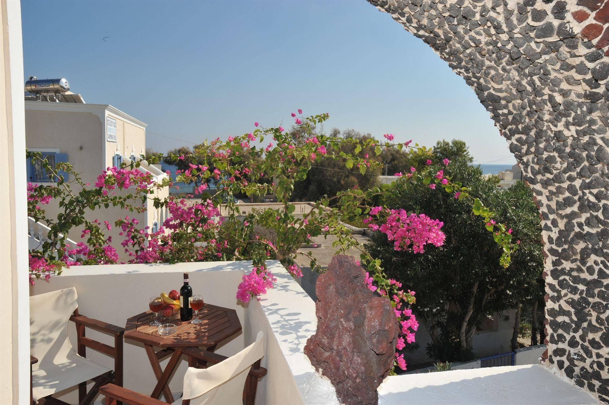 Stelios Place Περίσσα Εξωτερικό φωτογραφία